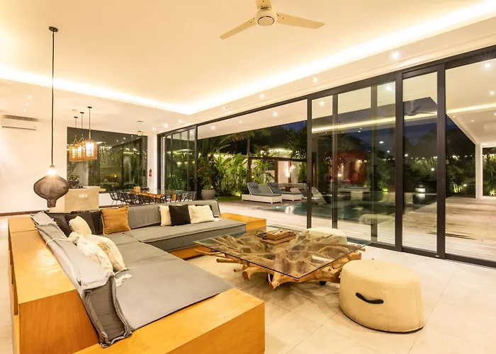 New Brawah 5 Bedroom 200m To Finns Club * チャングー