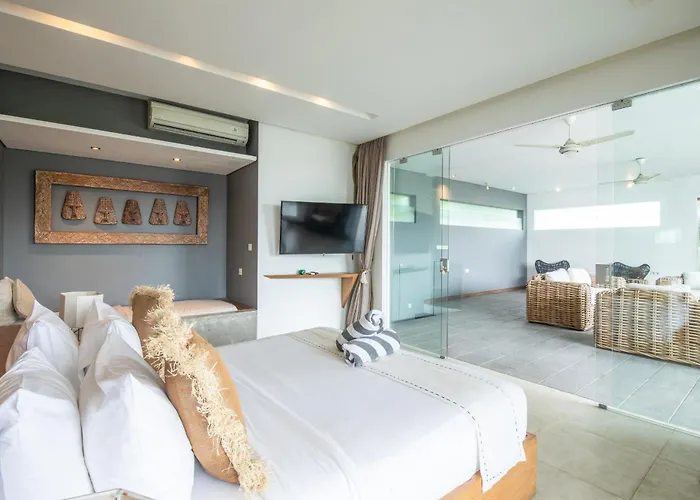 ヴィラ New Brawah 5 Bedroom 200m To Finns Club