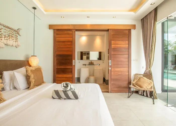 ヴィラ New Brawah 5 Bedroom 200m To Finns Club *